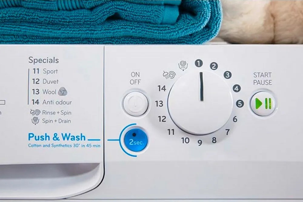Mașină de spălat Indesit BWSE 61052 W, 6kg, Alb