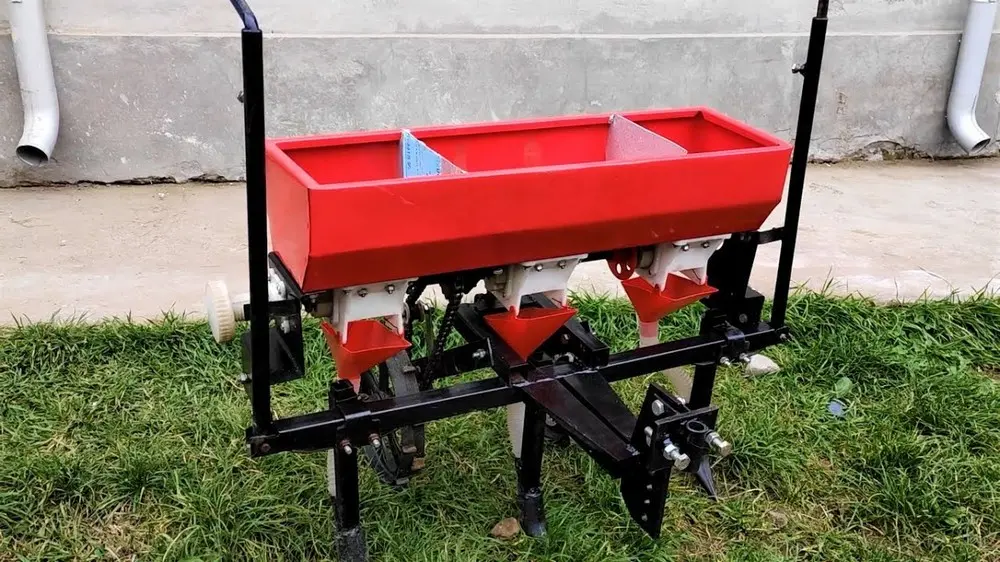 Semanatoare pentru motocultor DKD (3 rinduri)