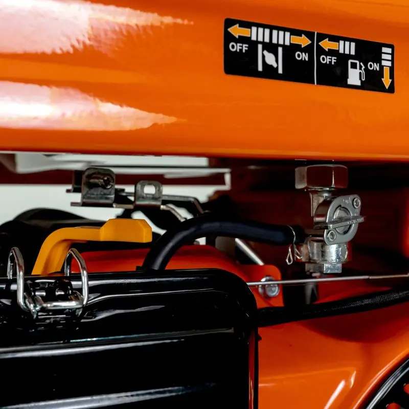 Generator electric pe benzina Ruris GE 8000 (industrial)