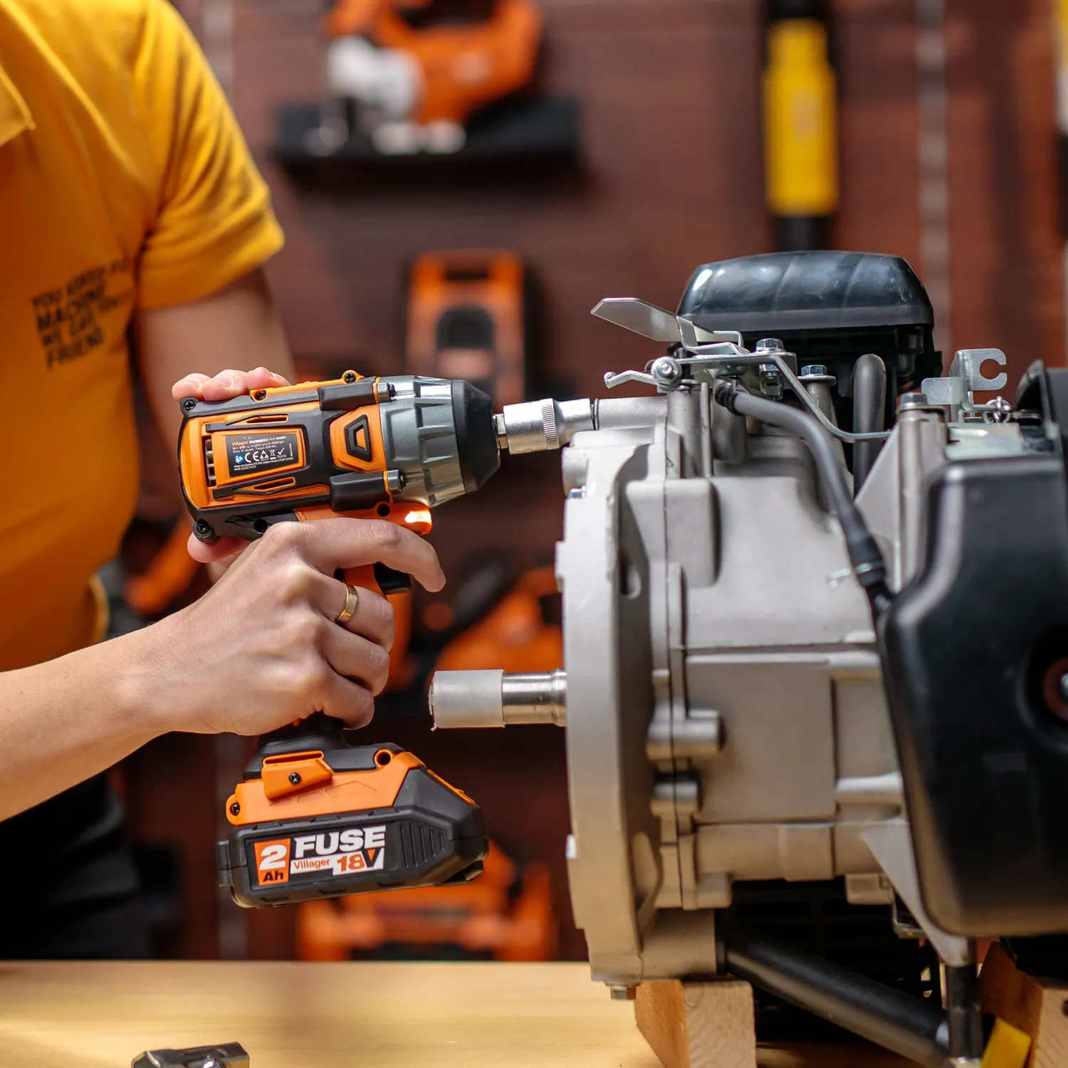 Masini de insurubat cu acumulator VLP 5420