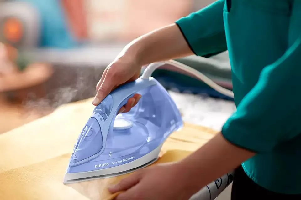 Fier de călcat PHILIPS GC2676/20, 2300W, Albastru deschis