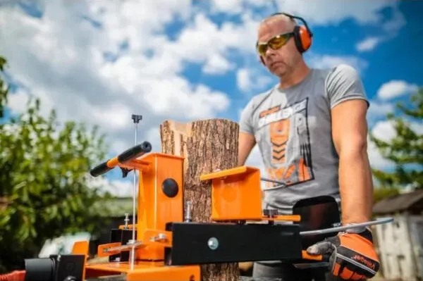 Despicator de lemne electric Villager VLS 88 T