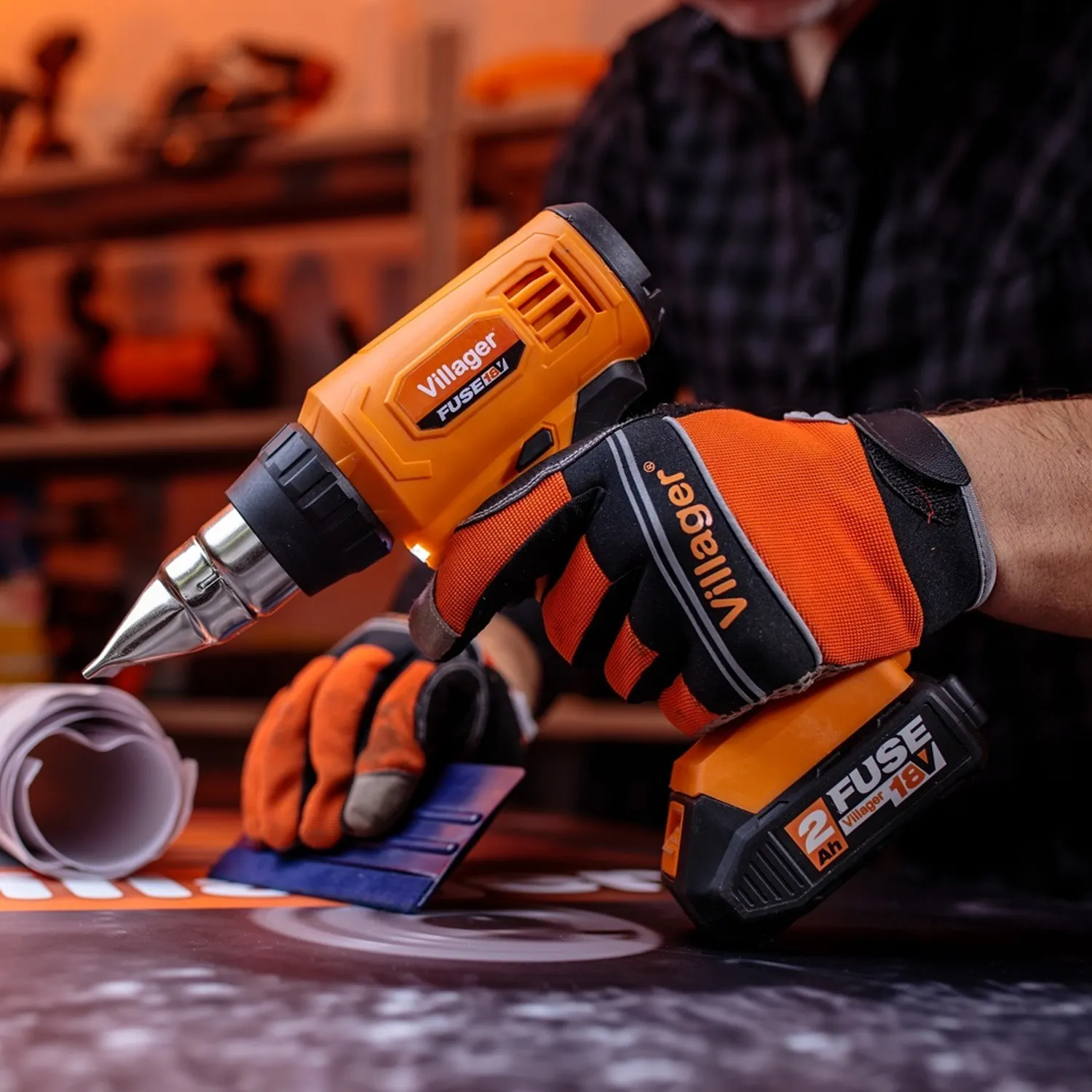 Fen industrial pe acumulator Villager FUSE VLN 9520 