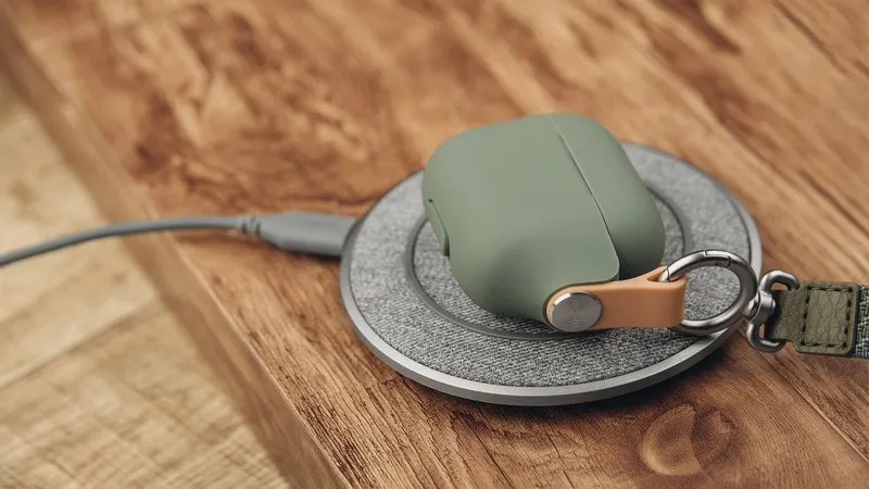 Husă Moshi Pebbo - Airpods 3, Verde