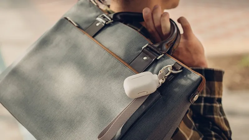 Husă Moshi Pebbo - Airpods 3, Bej
