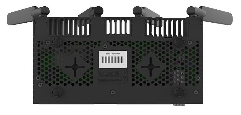 Router MikroTik RB4011iGS+5HacQ2HnD-IN, Negru