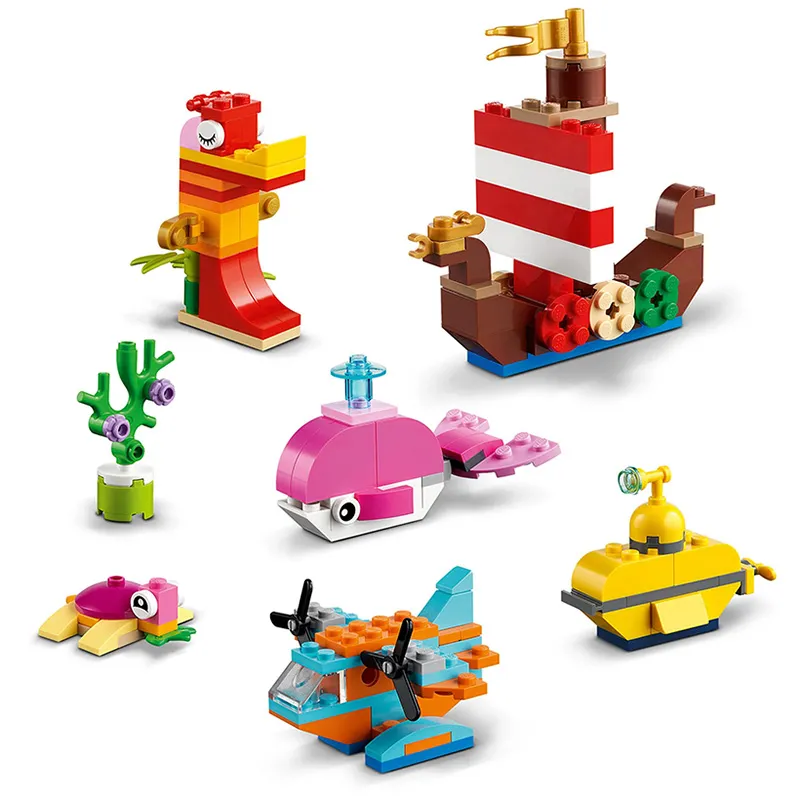 Constructor LEGO 11018, 4+
