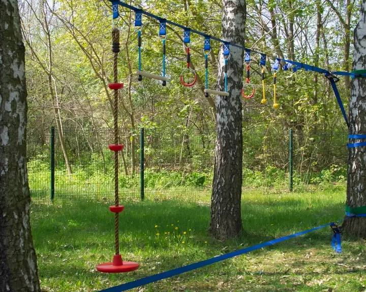 Cursa portabil cu obstacole pentru copii - JUMI 