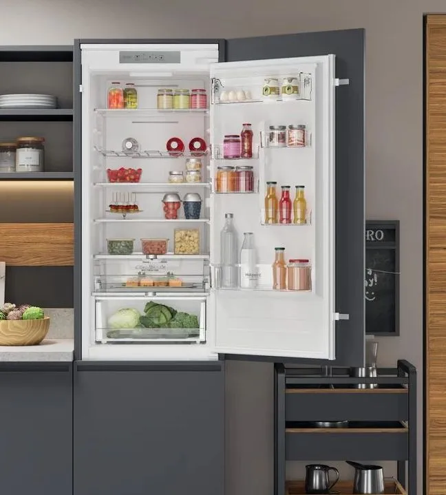 Frigider Hotpoint-Ariston HAC20 T321, Alb