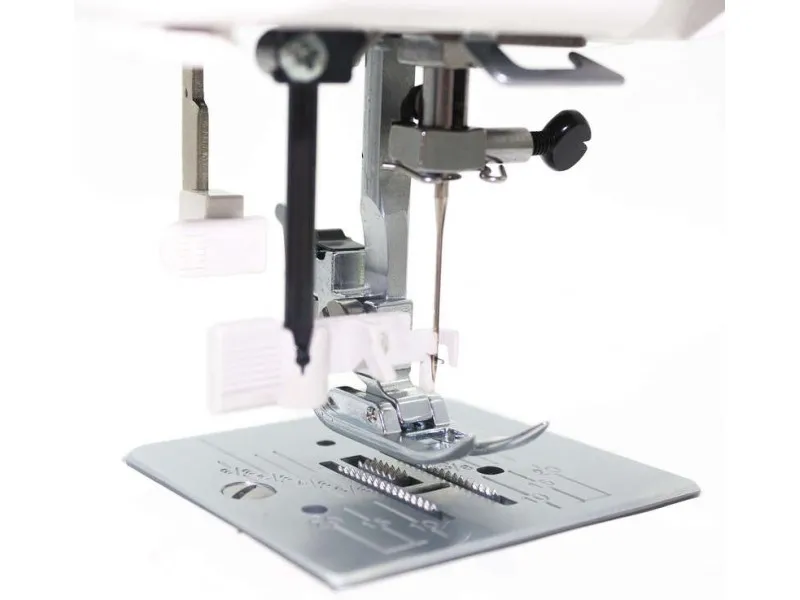 Sewing Machine JANOME LE-35