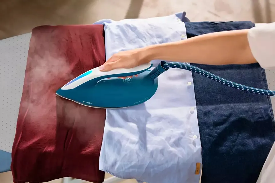 Fier de călcat cu generator de abur PHILIPS PSG7024/20, 2100W, Albastru