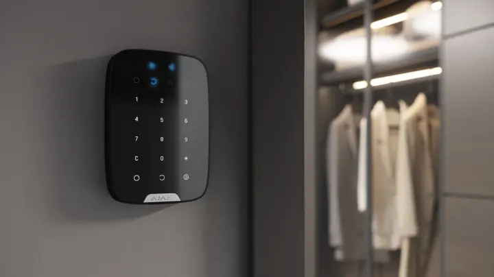 Tastatură tactilă fără fir Ajax KeyPad Plus, Negru