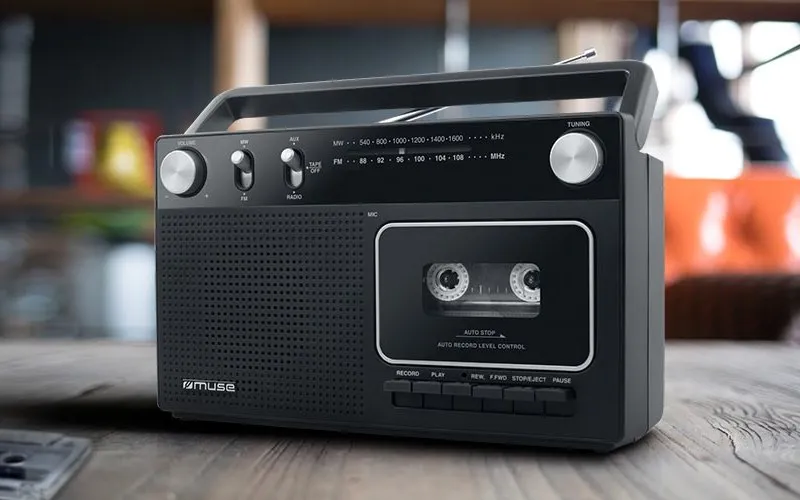 Radio portabil MUSE M-152 RC, Negru