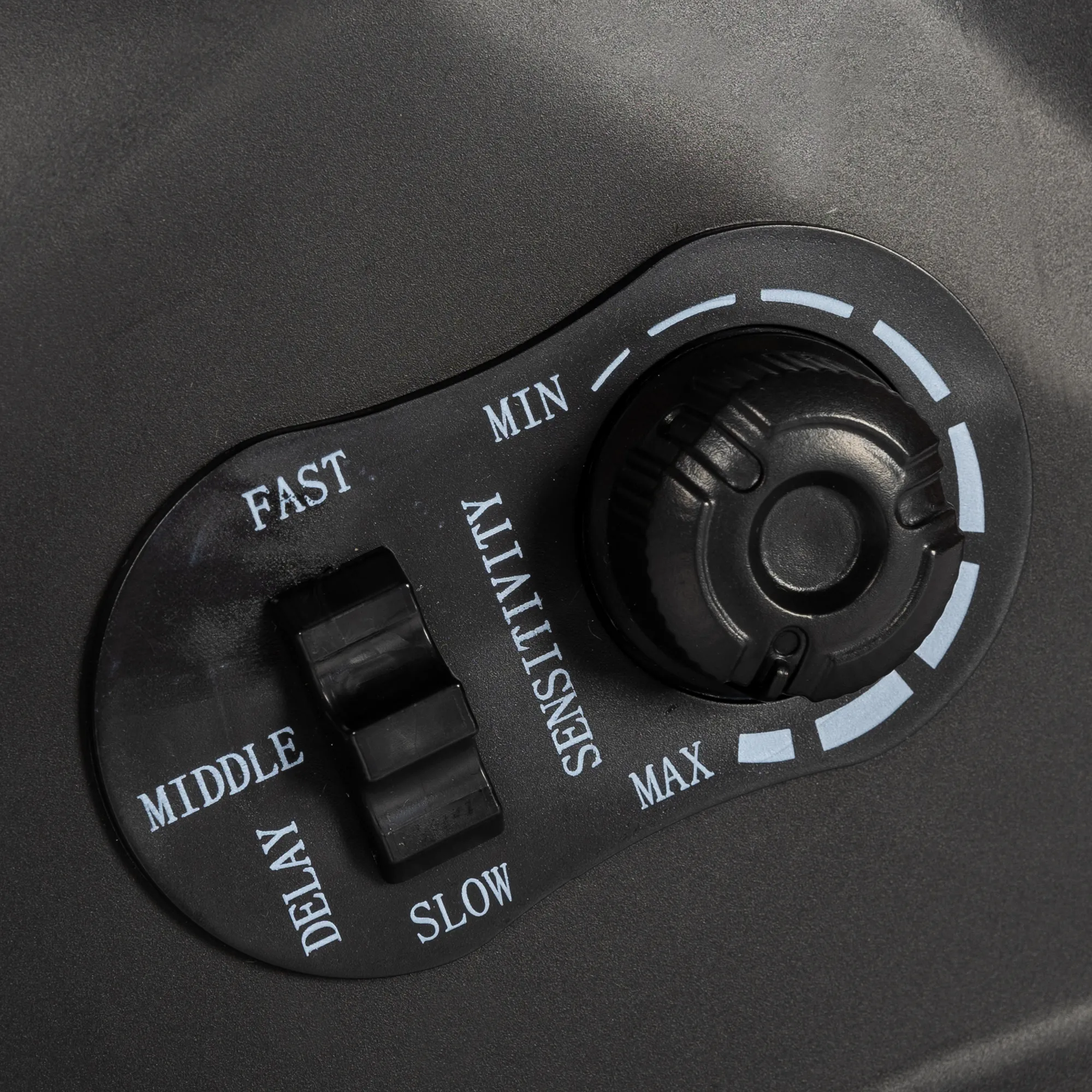 Masca de sudura Almaz cu reglaj automat True Color Vision