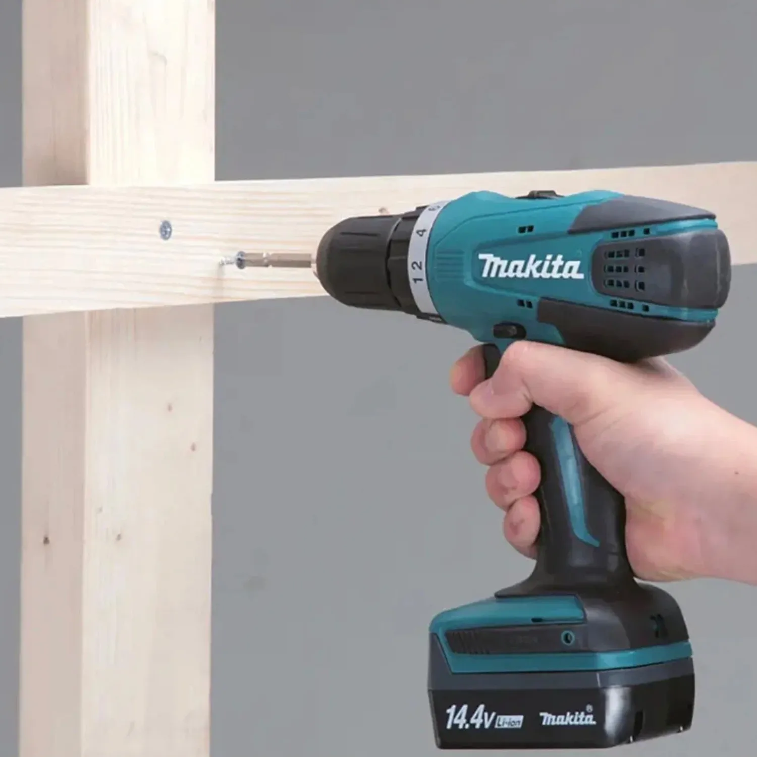 Masina de insurubat MAKITA Li-Ion.14.4 V. 1.5 Ah DF347DWE