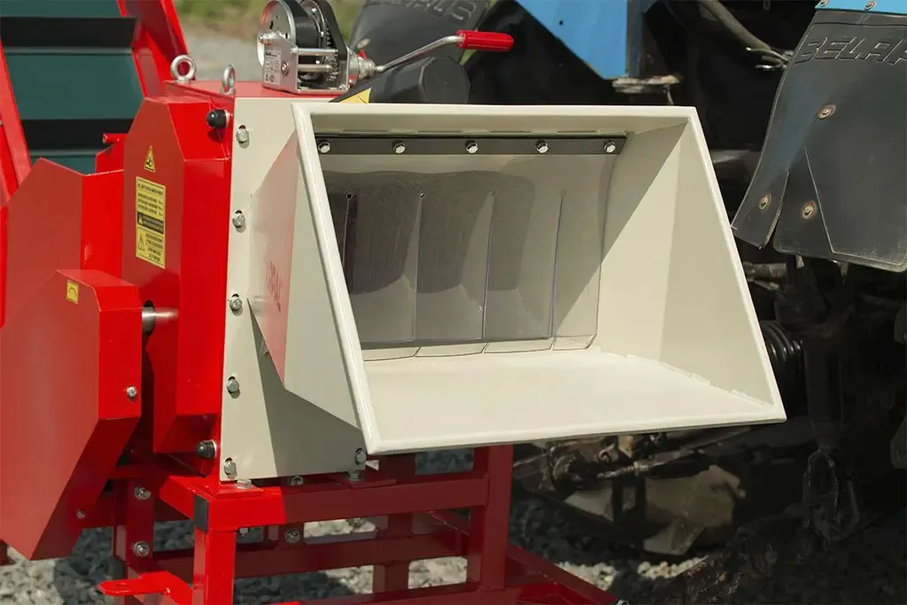 Tocator de crengi la tractor Arpal AM-120 TR-K