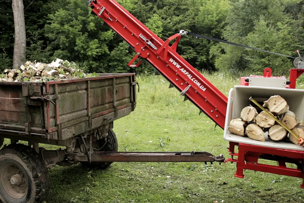 Tocator de crengi la tractor Arpal AM-160 TR-K