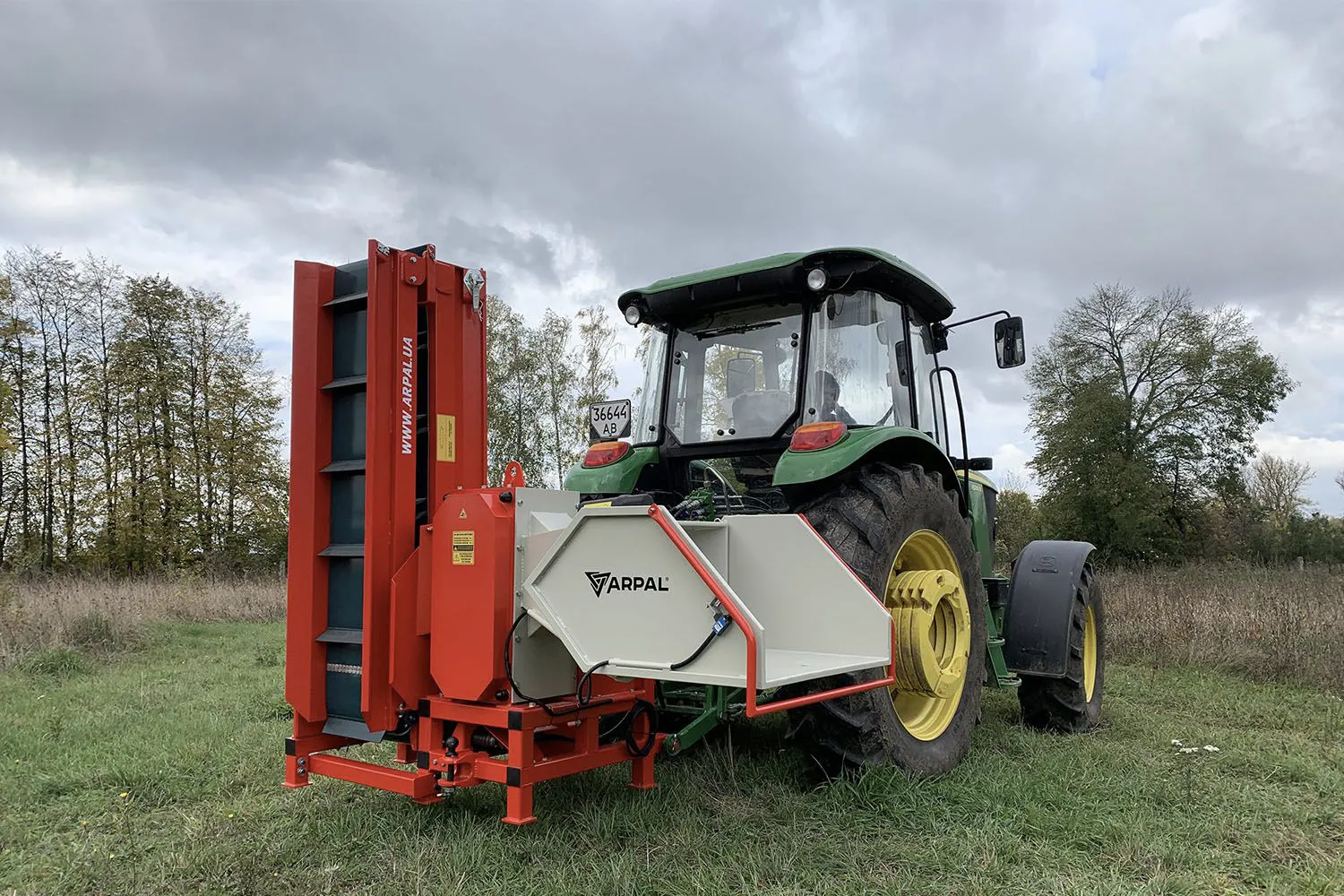 Tocator de crengi la tractor Arpal AM-200 TR-K