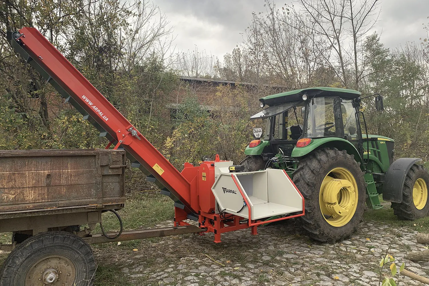 Tocator de crengi la tractor Arpal AM-200 TR-K
