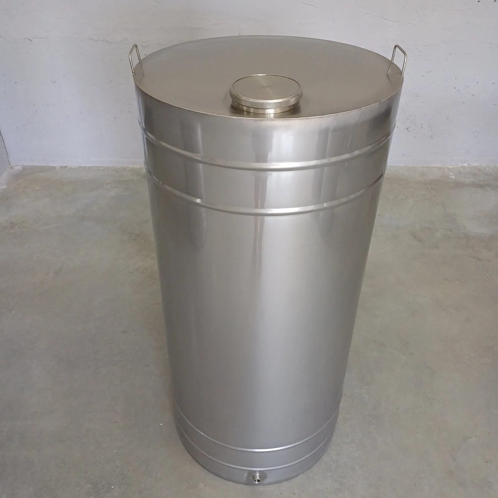 Butoi pentru vin din Inox 350 L