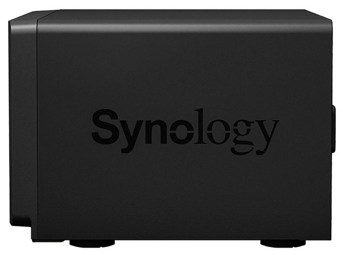 Stocare atașată la rețea SYNOLOGY DS1621+, Negru