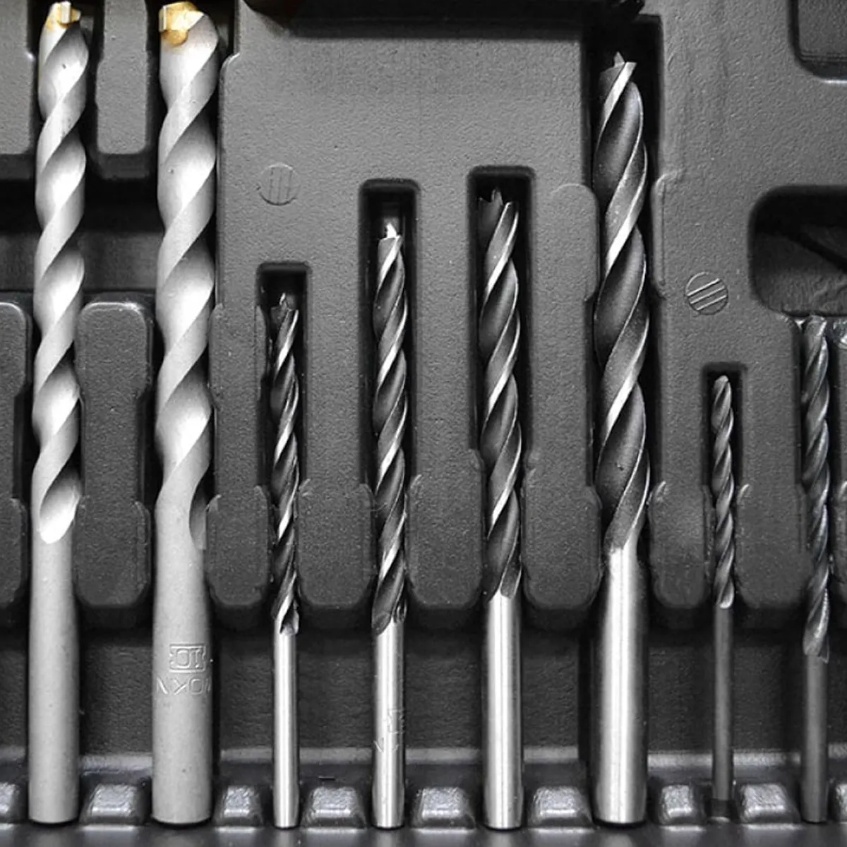 Set WOKIN de 116 de unelte de mana cu bormasina (Industrial)