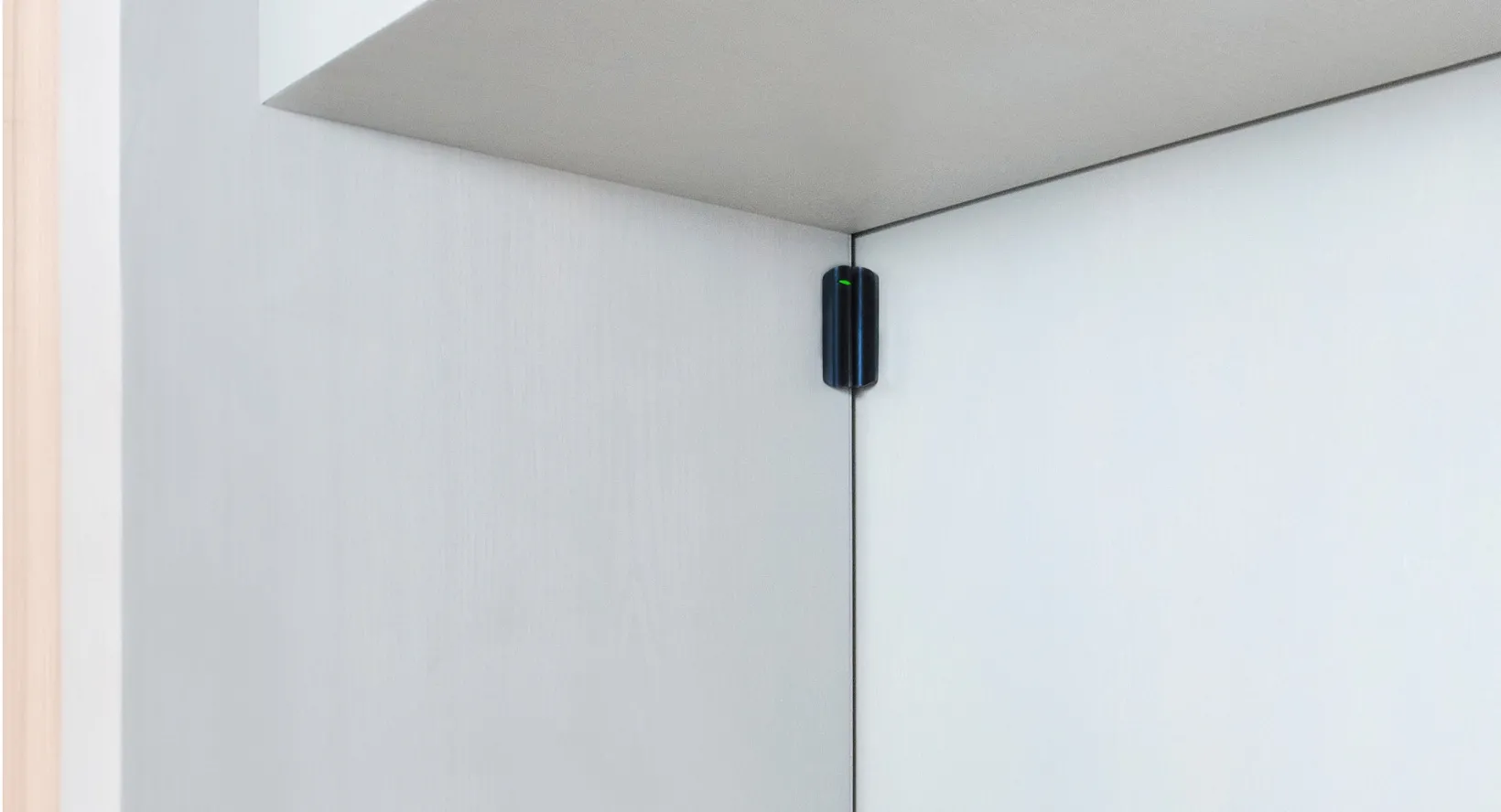 Detector de deschidere Ajax DoorProtect, Alb