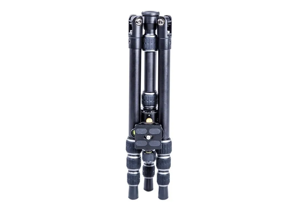 Tripied Foto-Video Vanguard VESTA TB 204ABS, Cap trepied de minge, Negru