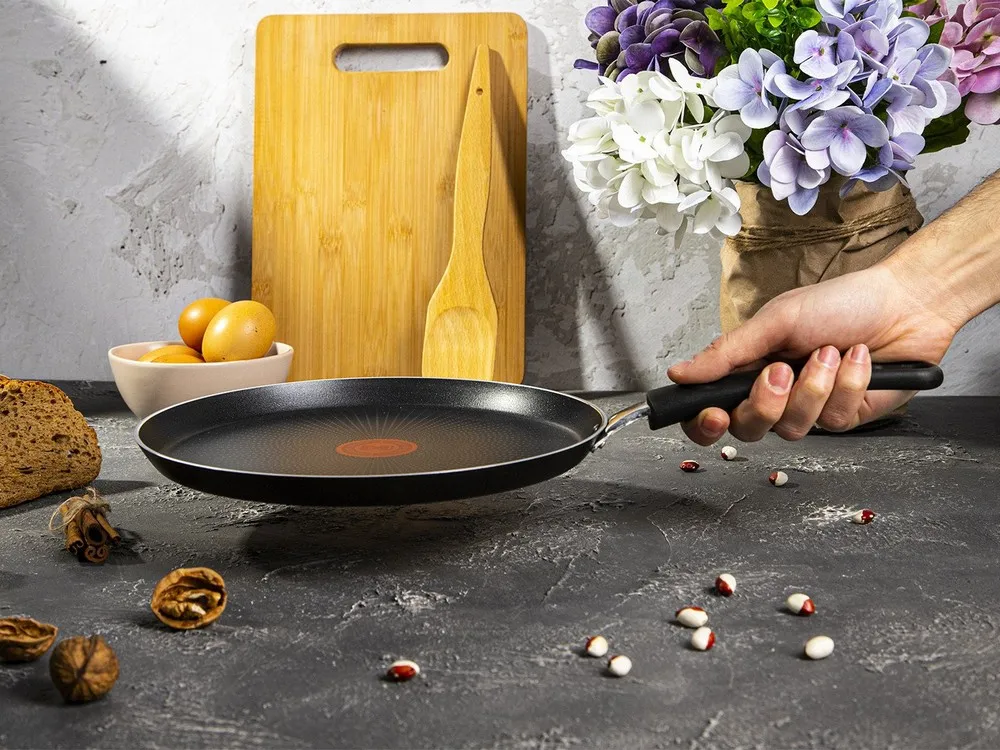 Tigaie pentru clătite Tefal C3841053, 25cm, Negru