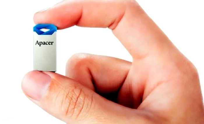 Memorie USB Apacer AH111, 16GB, Argintiu/Albastru