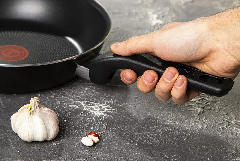 Tigaie Tefal C3840453, 24cm, Negru