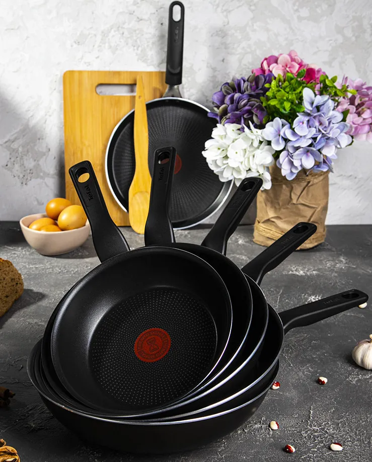 Tigaie Tefal C3840453, 24cm, Negru