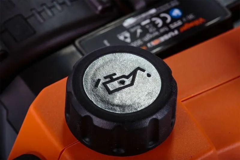 Fierestrau cu lant pe acumulator Villager VBT 1440 ( Fara acumulator)