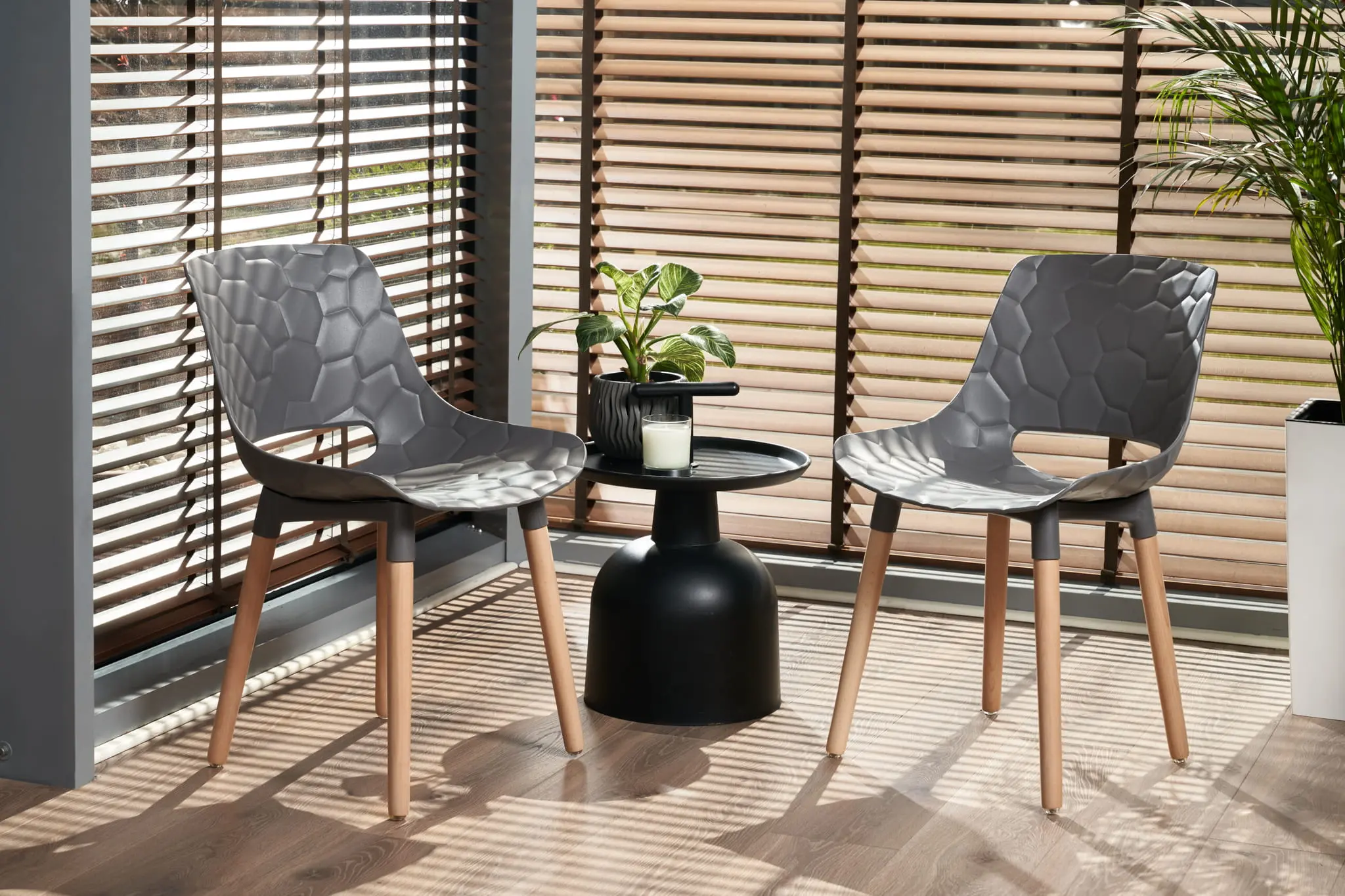 Scaun scandinav JUMI DAVIS (gri)