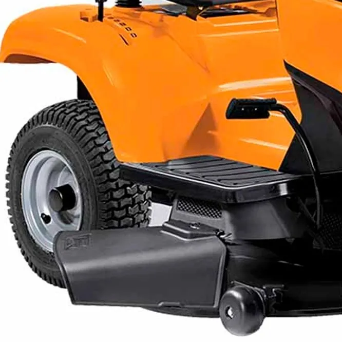 Tractor de tuns iarba Villager VT 845